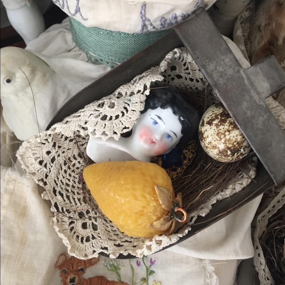 Victorian Inspired Organic Beeswax Thread waxer